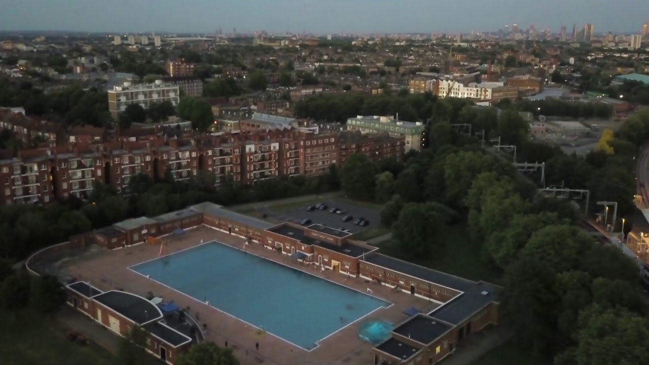 lido swimming Hampstead heath