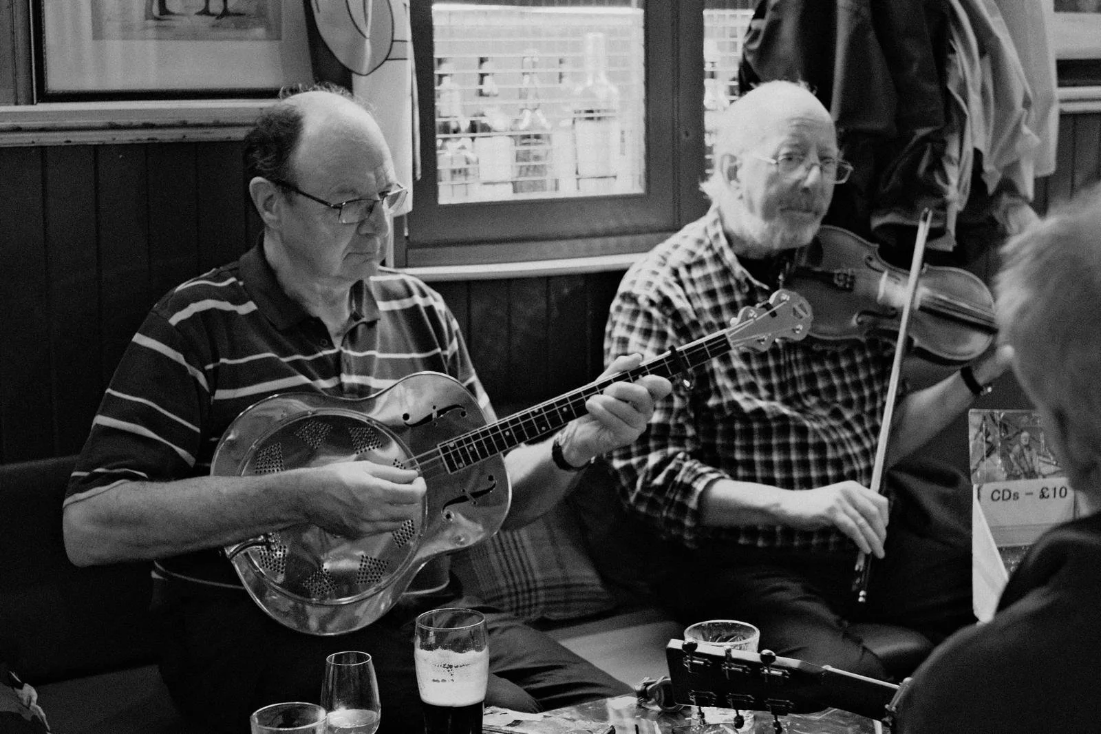 Kevin Macleod & John Martin, Waverley Bar, 8th January 2026, photographed by Archie MacFarlane https://www.foto.scot/welcome
