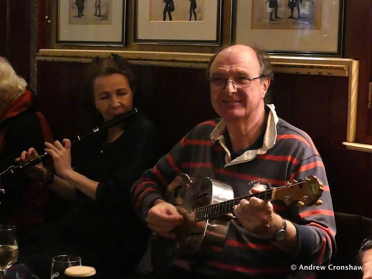 Fine tunes with top Irish flautist & singer Nuala Kennedy, January 2026.