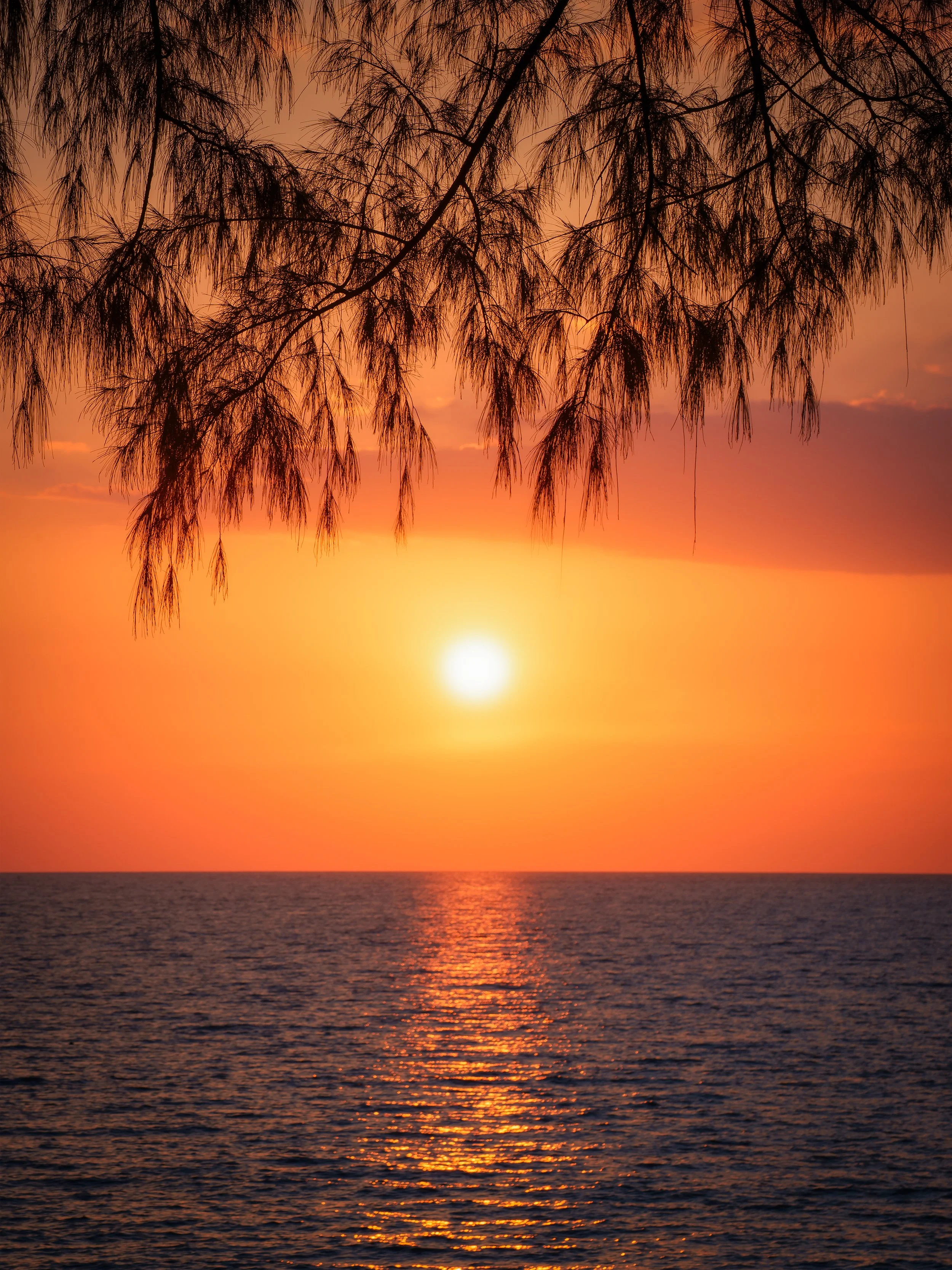 Ko Lanta Sunset Final Edit - 20-07-23.jpg