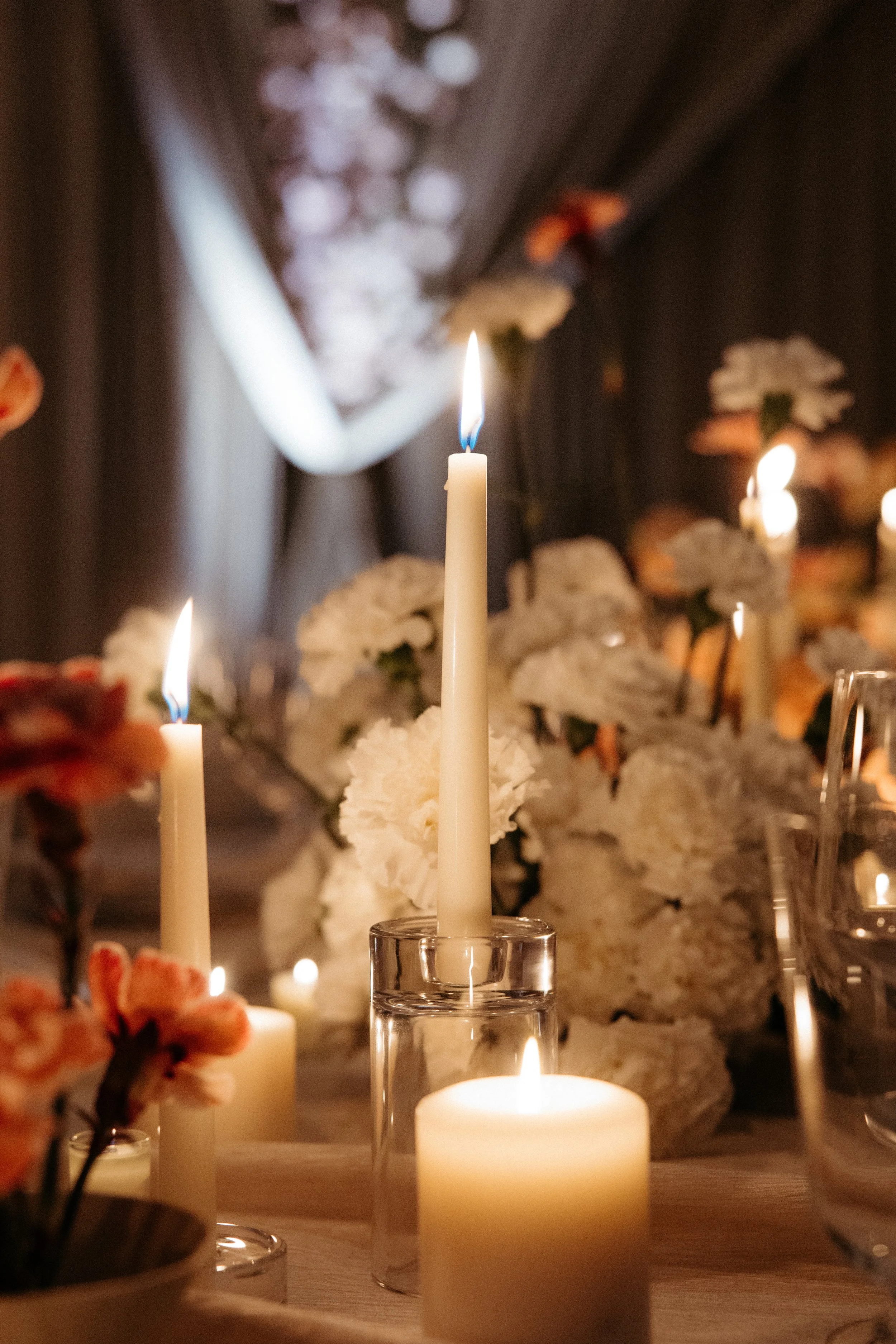 pittsburgh-wedding-candles-table-florals.jpg