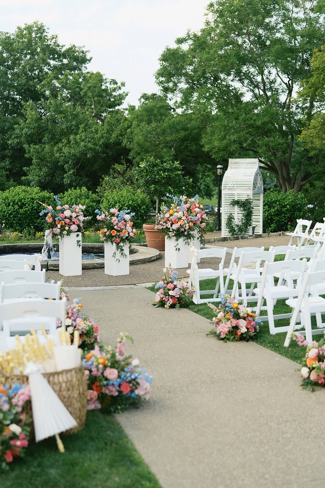 summer-wedding-ceremony-aisle-pittsburgh.jpg