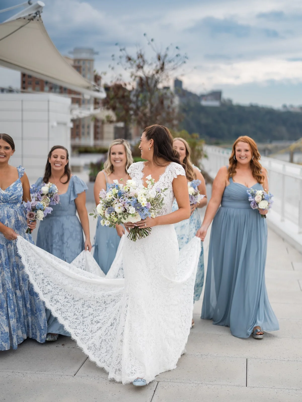 bridesmaids-rooftop-wedding-pittsburgh-bouquets.jpg