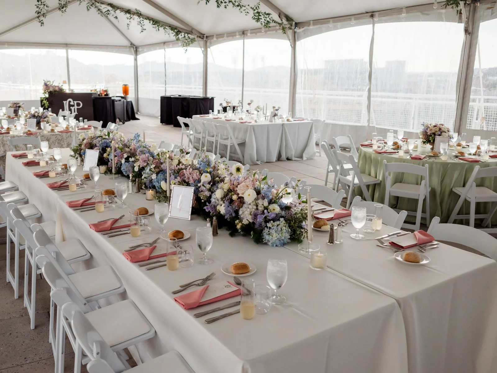 lush-floral-reception-long-table-pittsburgh.jpg