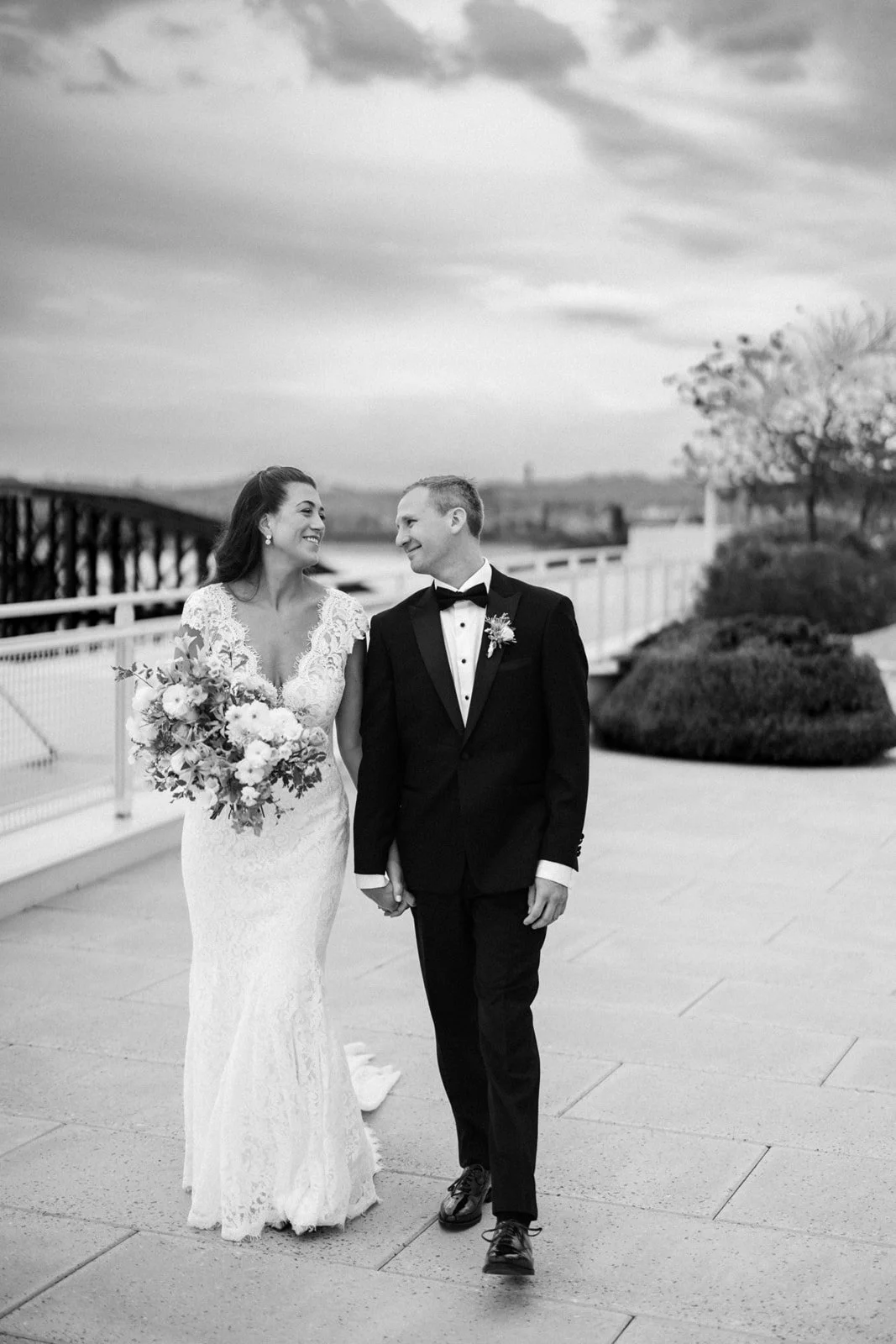 pittsburgh-wedding-couple-rooftop.jpg