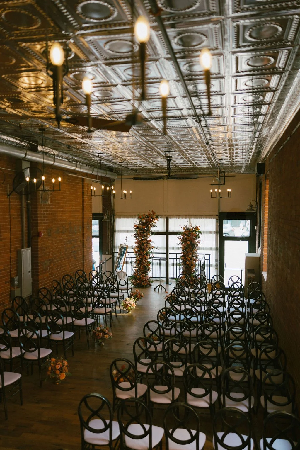 fall-wedding-florals-art-room-pittsburgh.jpg