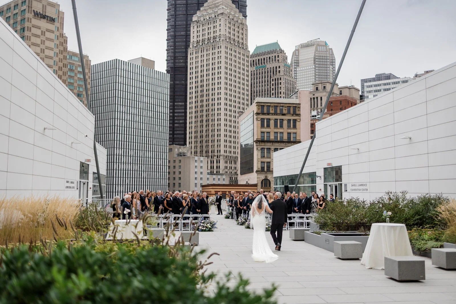 pittsburgh-skyline-roof-top-wedding.jpg