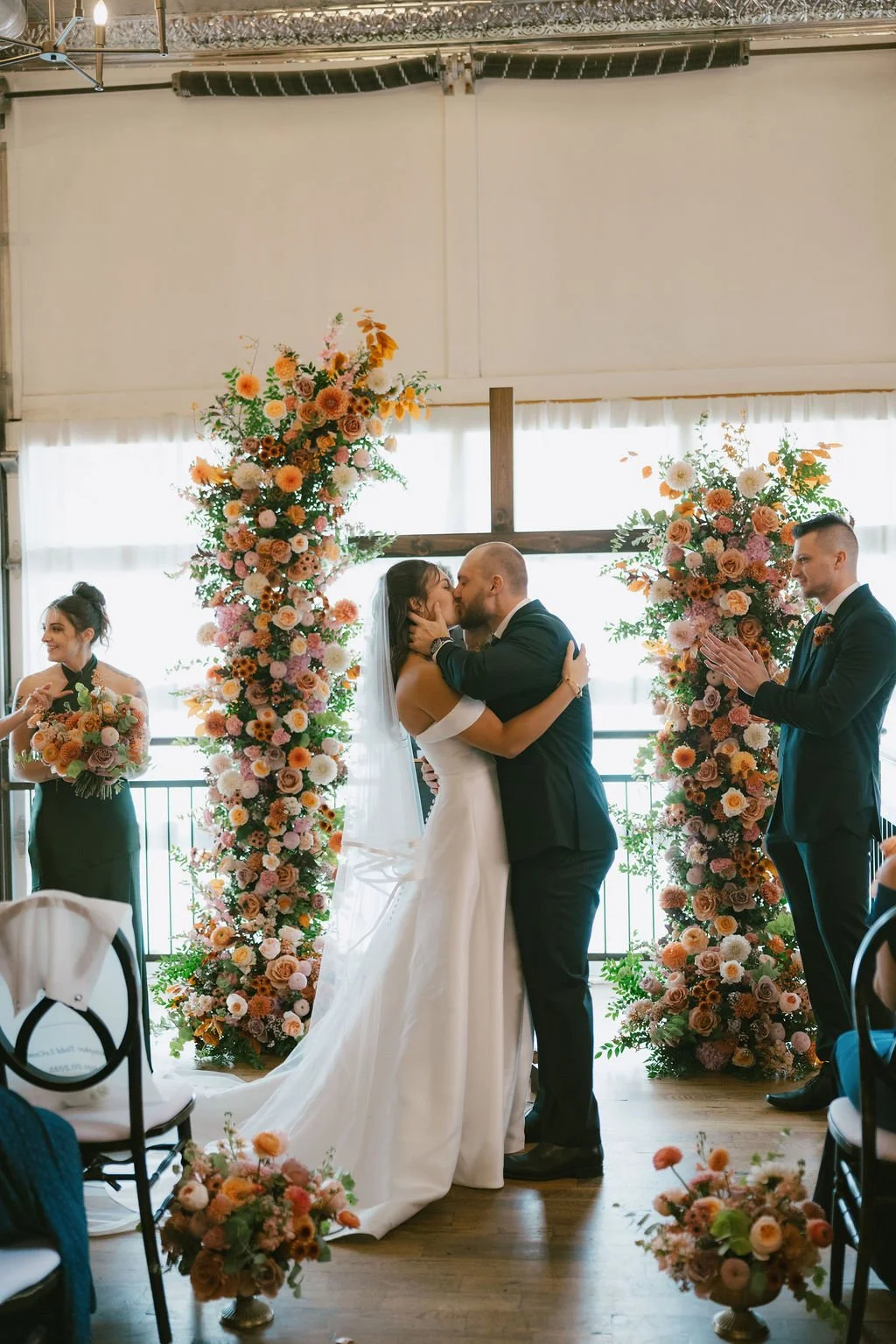 pittsburgh-floral-installation-autumn-wedding.jpg