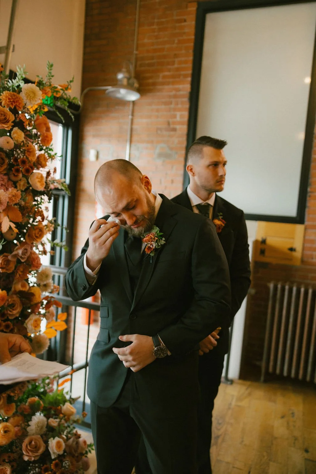 pittsburgh-wedding-groom-candid-moment.jpg