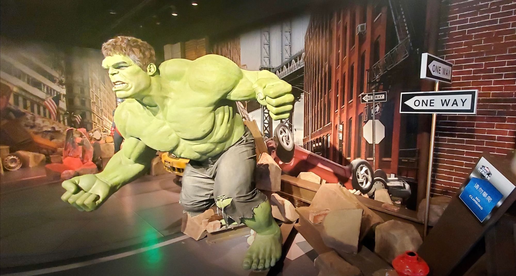6548cc28e860d4412a09ea85_Marvel 6 small-p-2000.jpg