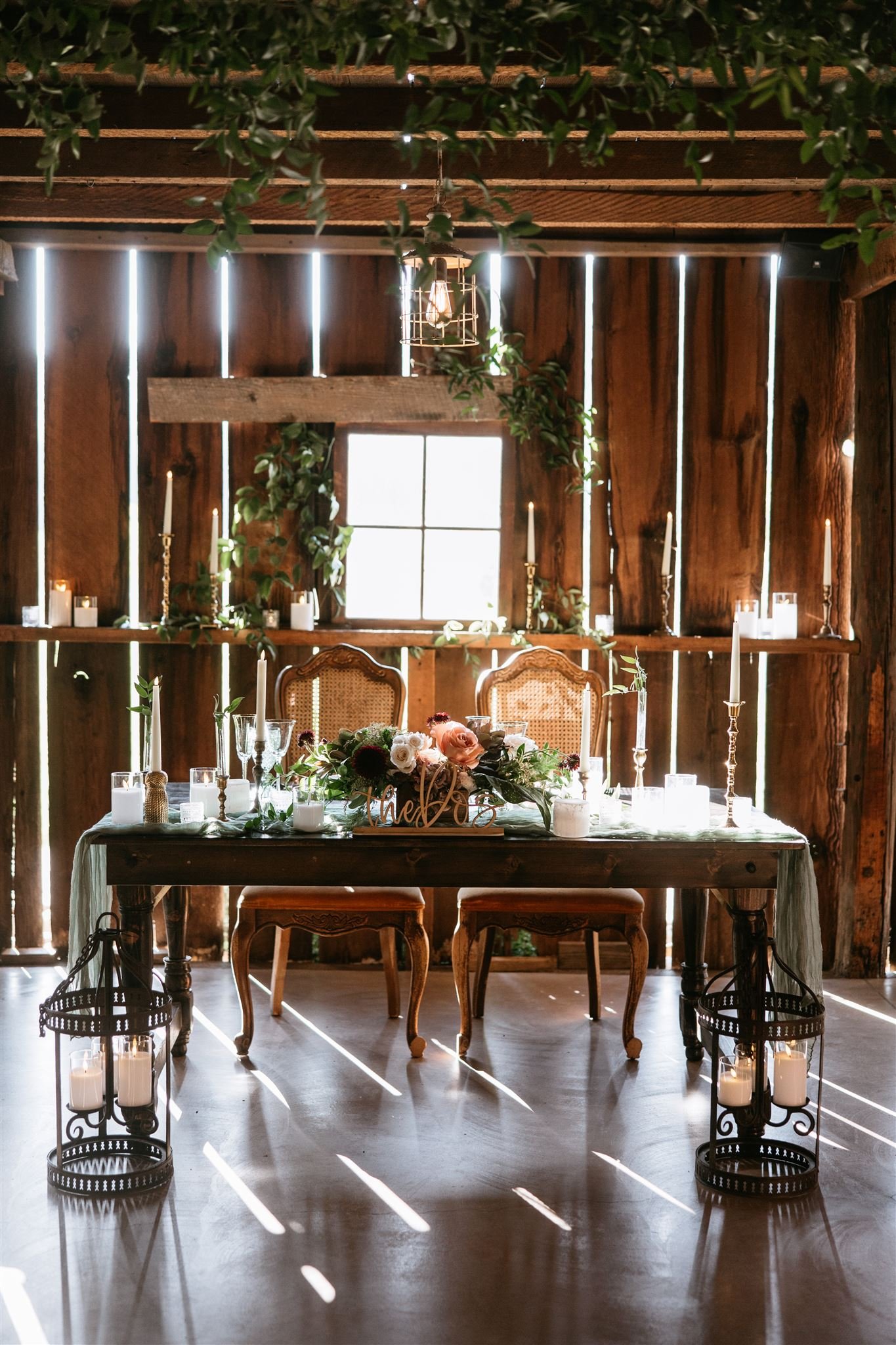 magpies+nest+event+rentals+rustic+heavy+duty+easel-3.jpg