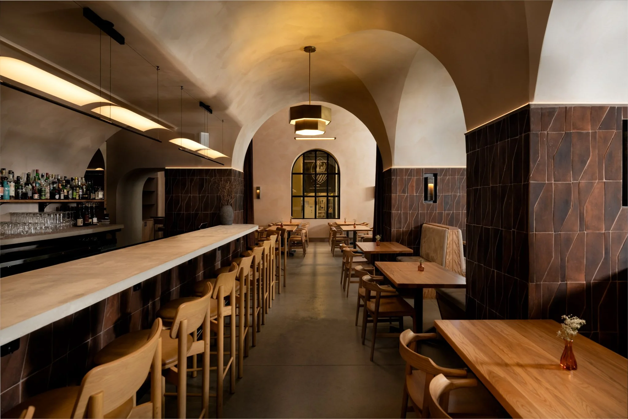 boatman-spirits-modern-restaurant-architecture-raleigh-nc-2.jpg