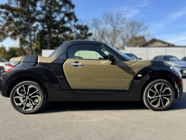 Auction success report - 2015 Daihatsu Copen Xplay LA400K Khaki