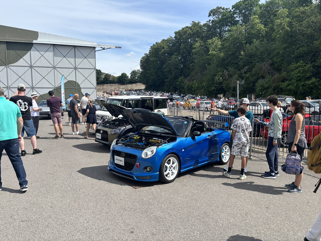 TR imports UK - 130R Yokohama GB - Brooklands  (18).png