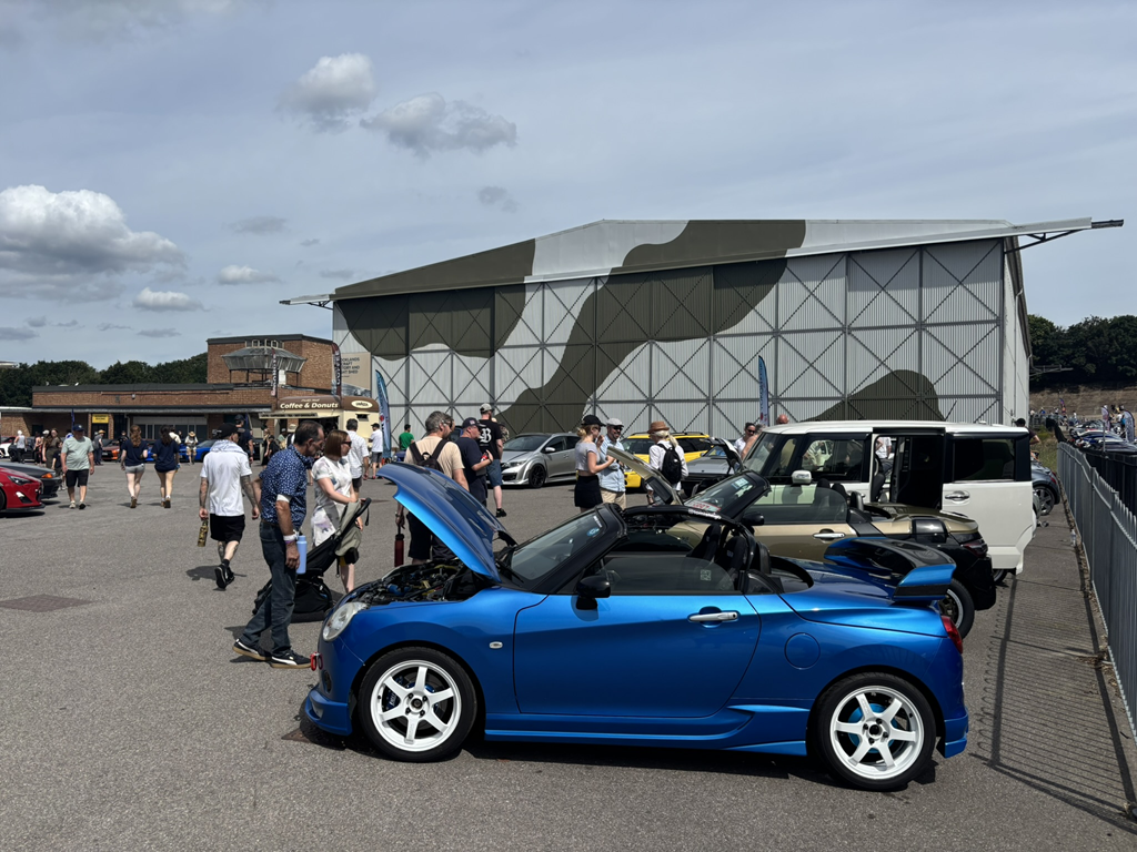 TR imports UK - 130R Yokohama GB - Brooklands  (19).png