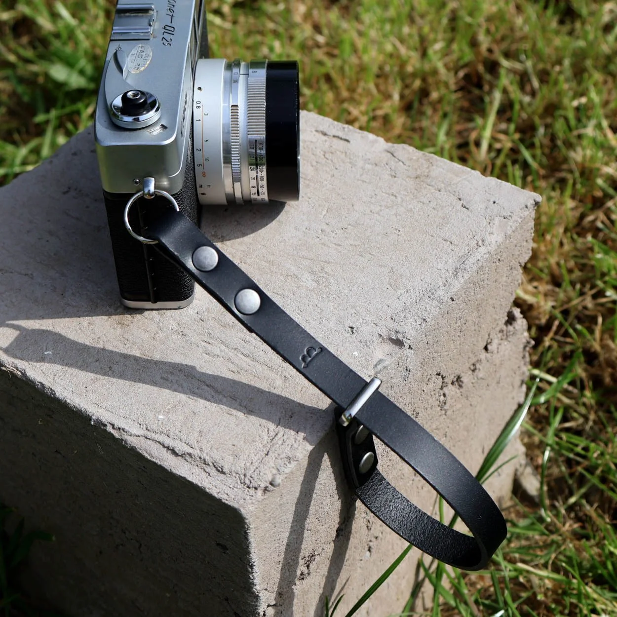 Scree Camera Hand Strap Canon Black