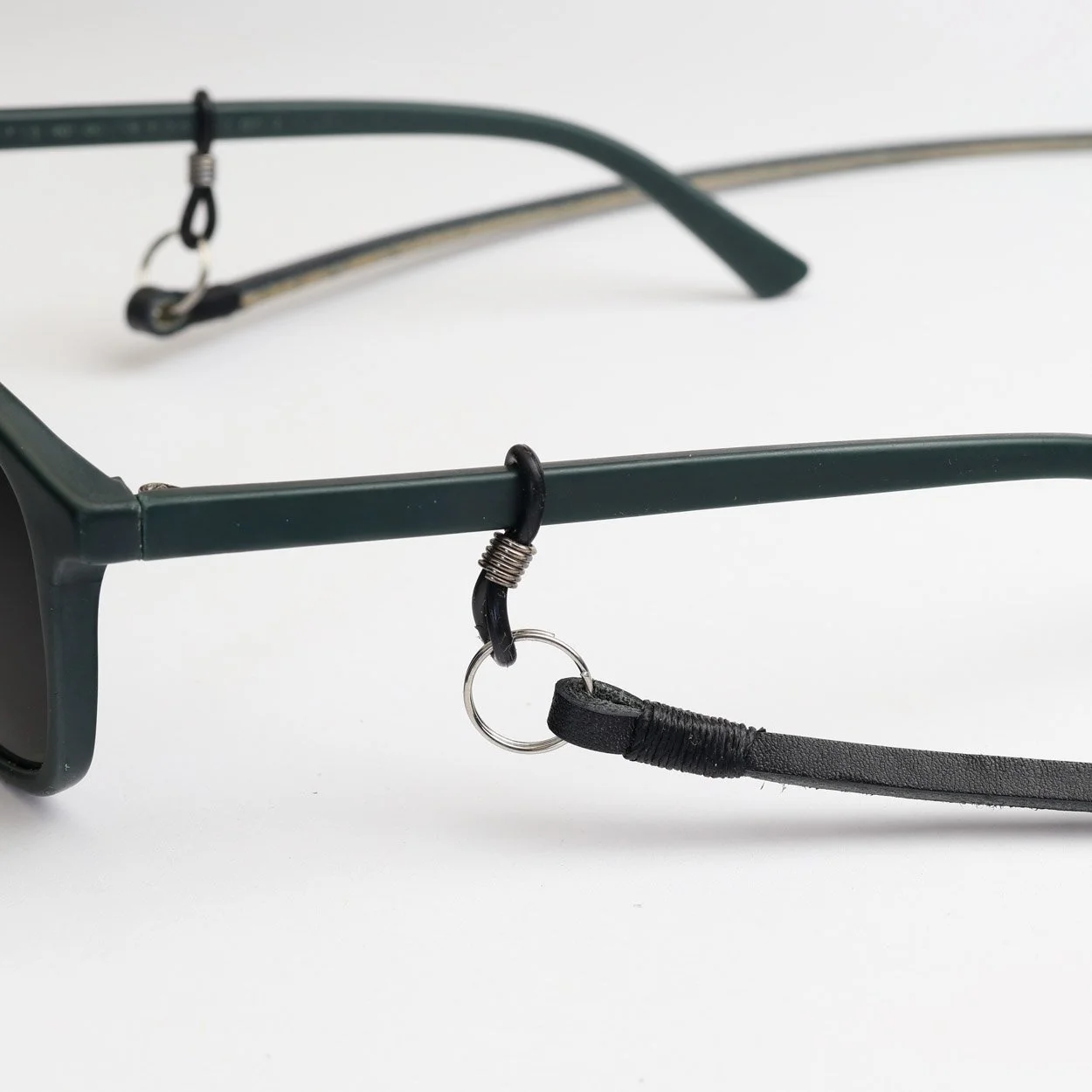 Black-leather-sunglasses-strap-2.jpg
