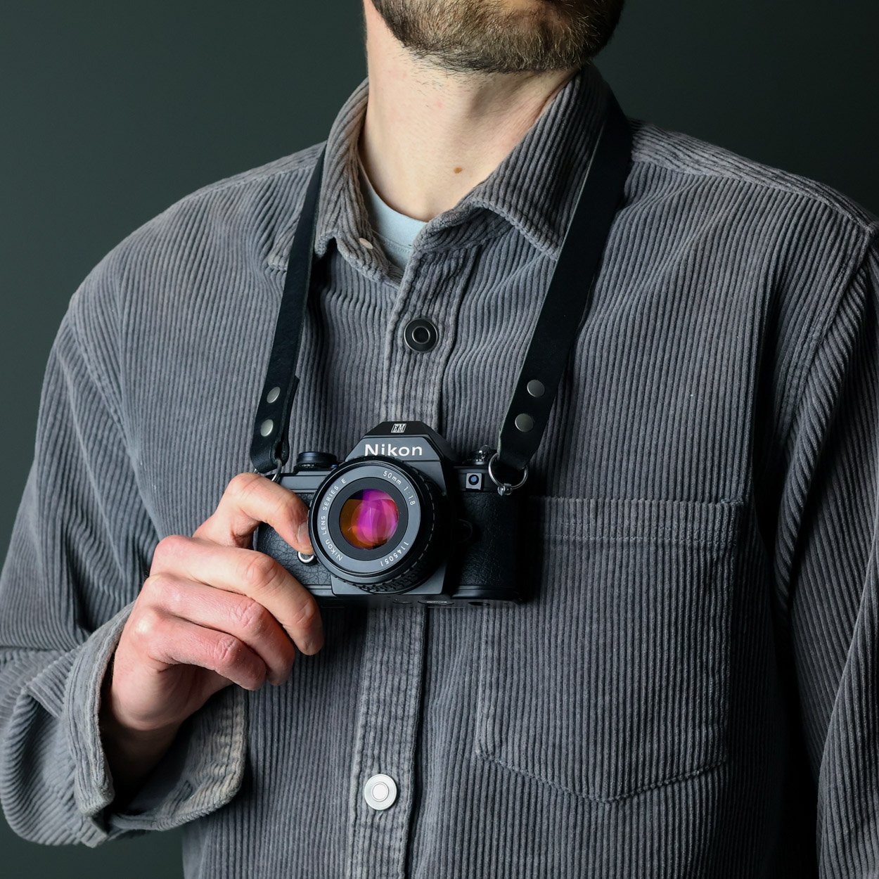 Short-black-leather-camera-strap.jpg
