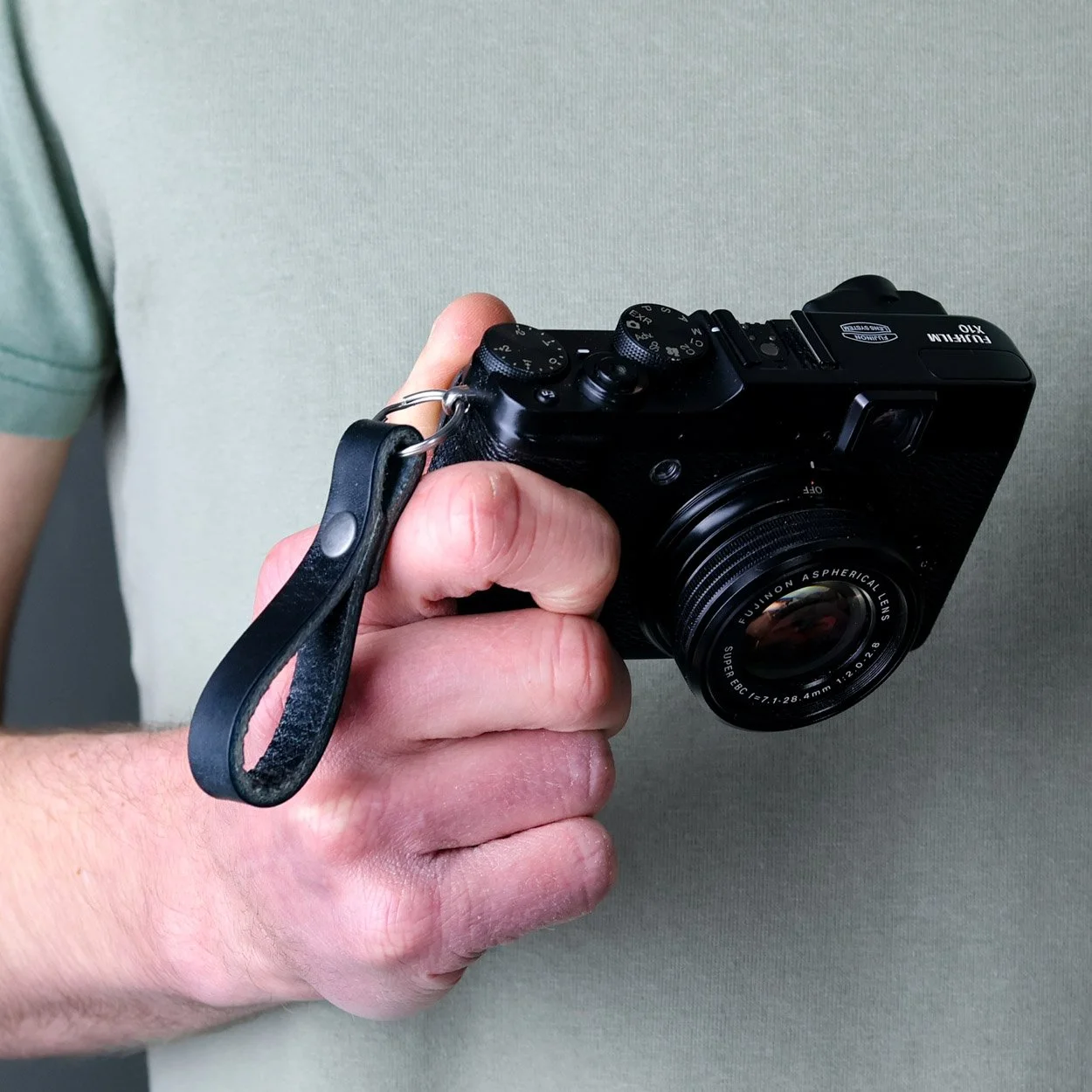camera finger strap