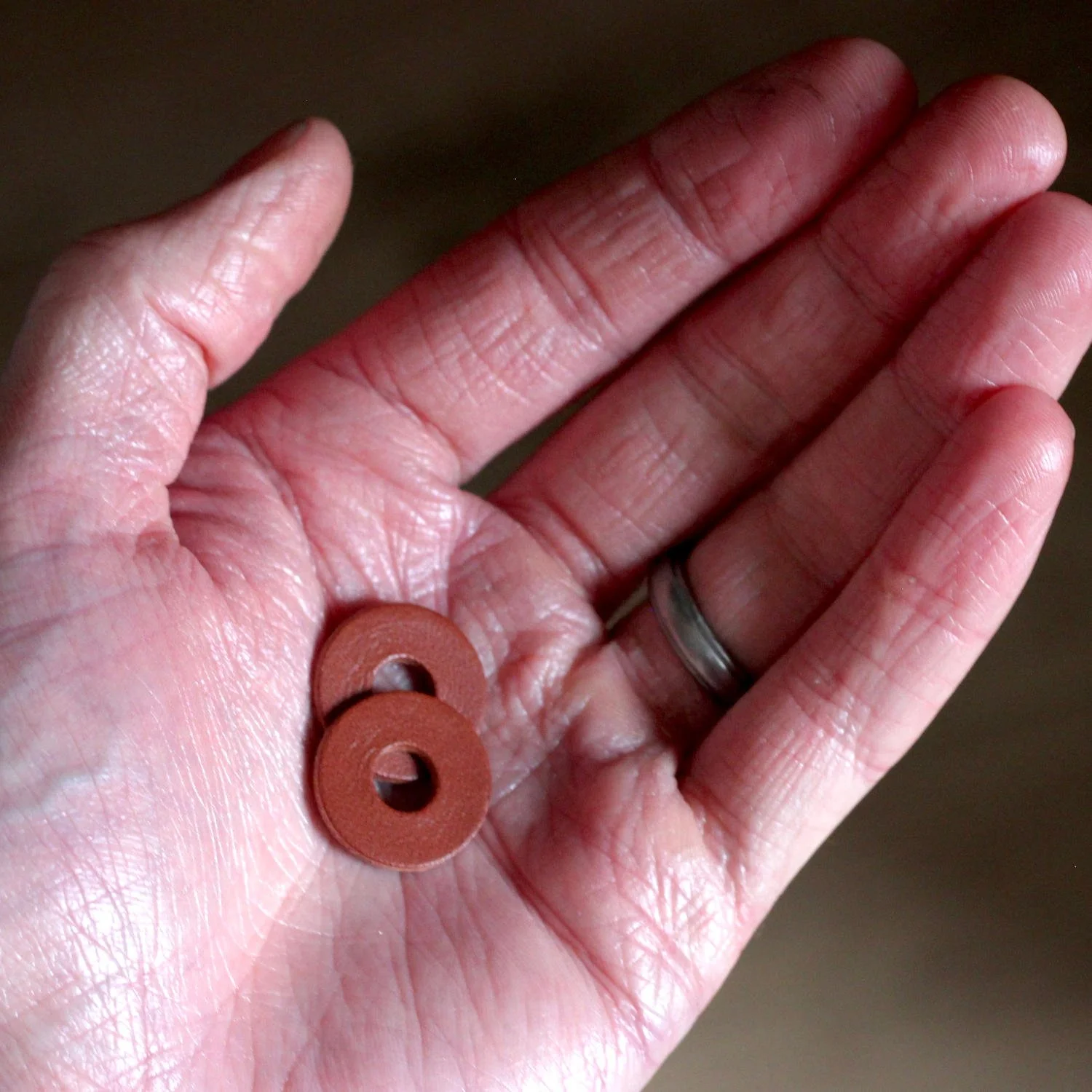 Removable camera lug protectors