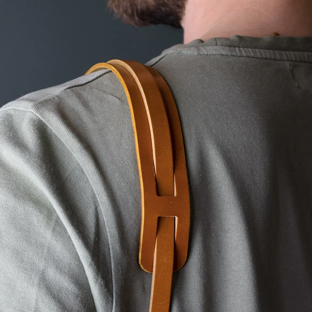 removable leather camera shoulder pad