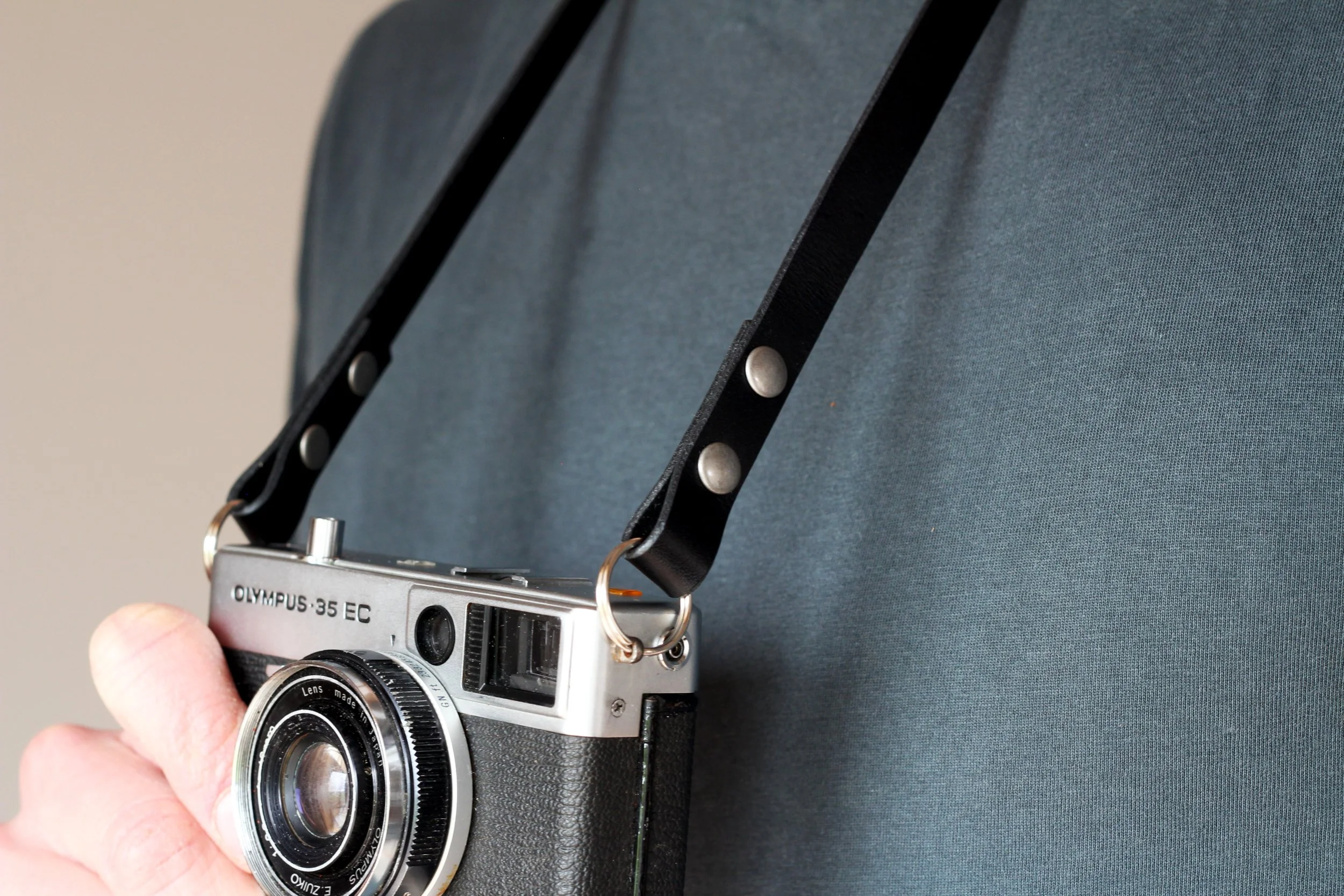 XCD Retro Leather Camera Neck Strap (Black)