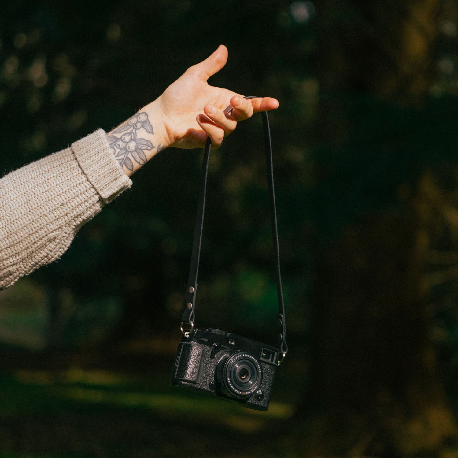 Thin leather camera strap