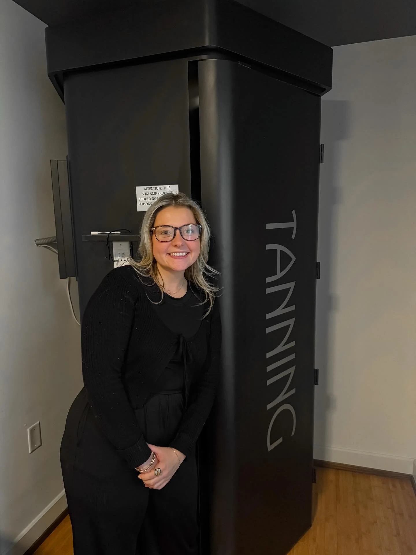 Amenity Highlight ☀️

Need some sun this winter season? We have it right here at Miami Preserve! One of our favorite amenities is open year round during business hours. Ask us how to use it!

#miamioh #studenthousing #tanning