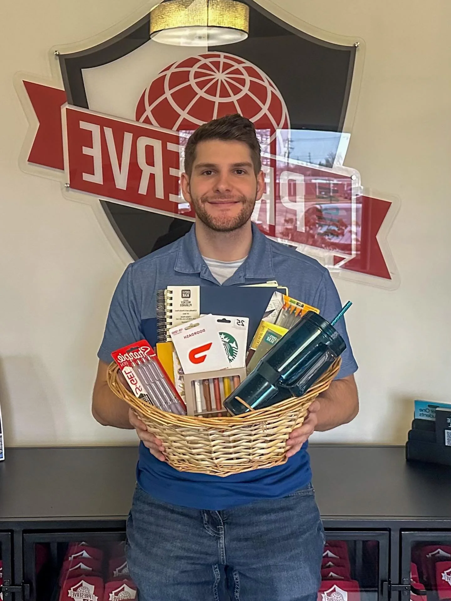 Win It Wednesday 🎁

Here&rsquo;s how to enter to win this New Year Basket:

1. Make sure you&rsquo;re following us ✅ 

2. Like this photo 👍🏻

3. Comment and tag your bestie 🤞🏻

#miamioh #winitwednesday #giveaway