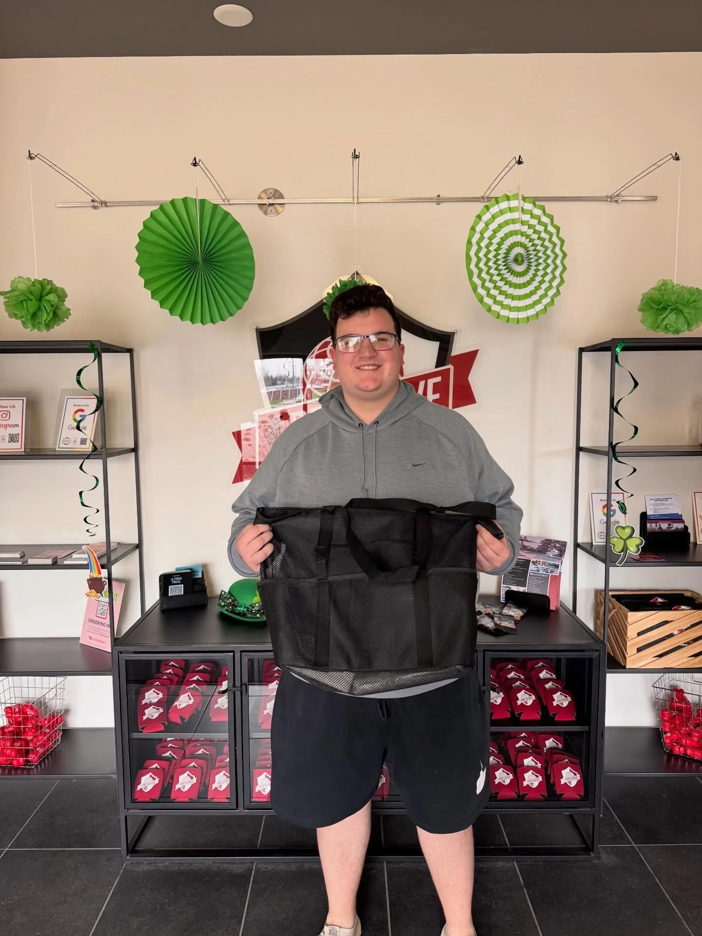 Congrats to @bmoore_71 on being this weeks WIW winner! Hope everyone enjoys their spring break 🌴😁

Staying in Oxford next week? We will be here for all residents and prospects during our normal business hours. Feel free to reach out with any questi