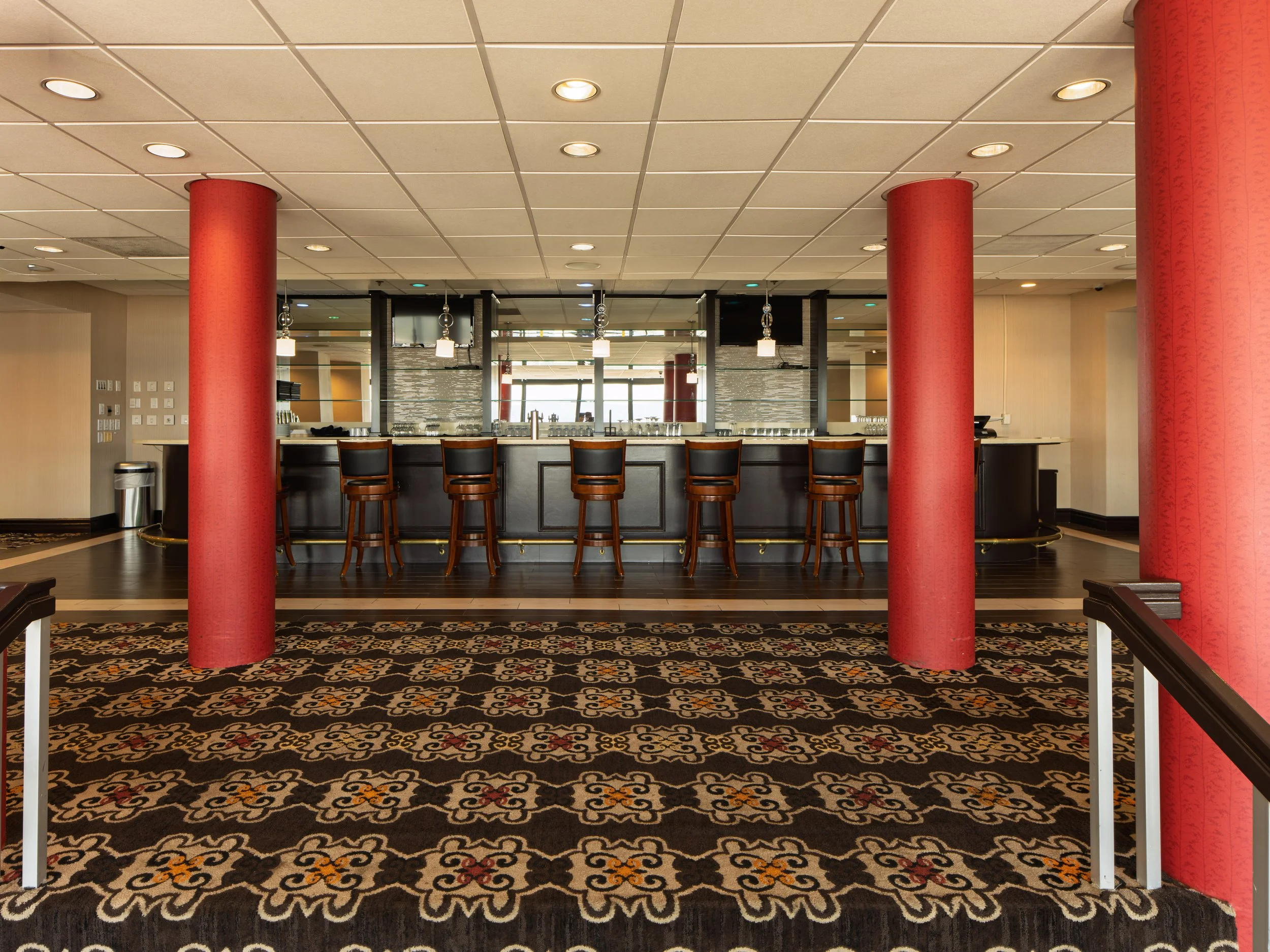 gallery crystal view bar daytime.jpg