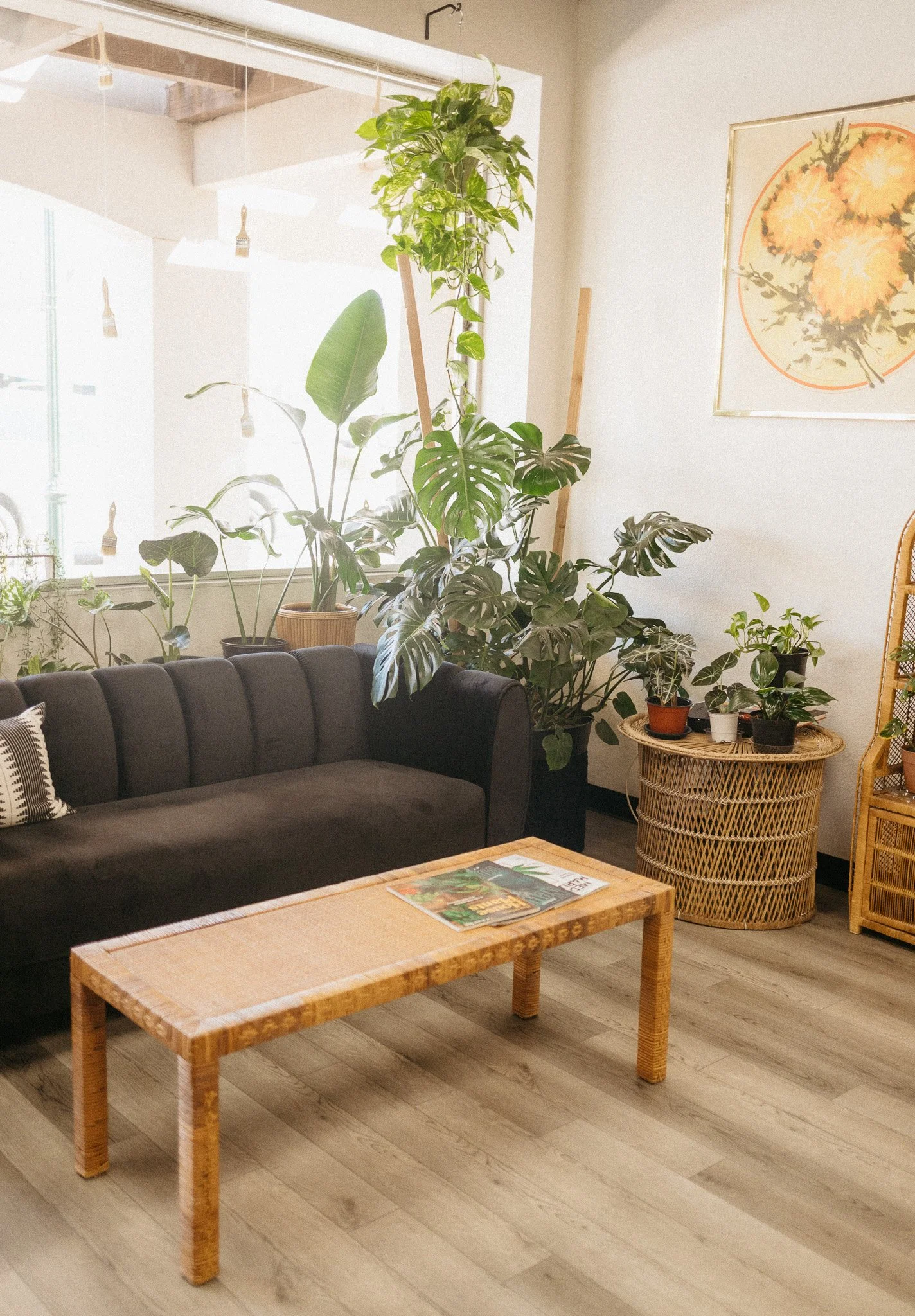 Lucent Beauty Salon