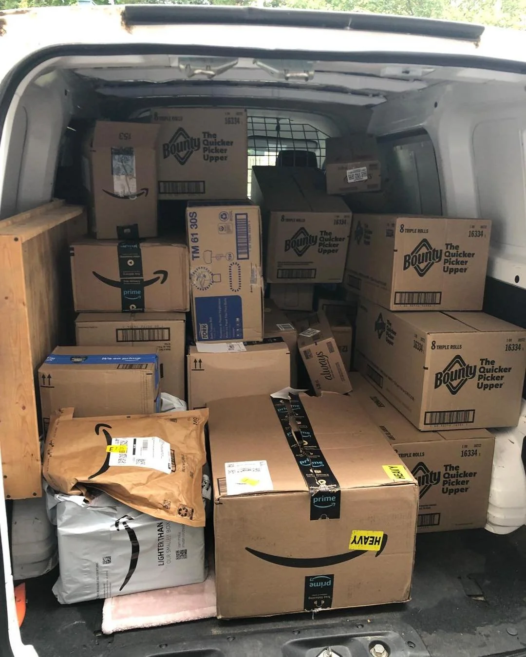 Gratitude in Action 💛

A heartfelt thank you to everyone who donated in support of our Hygiene Wishlist! Because of your incredible generosity, we were able to collect:

🧺 Laundry Detergent: 122
🧴 Shampoo: 100
🌿 Pine Sol: 84
🧼 Hand Soap: 108
🩸 