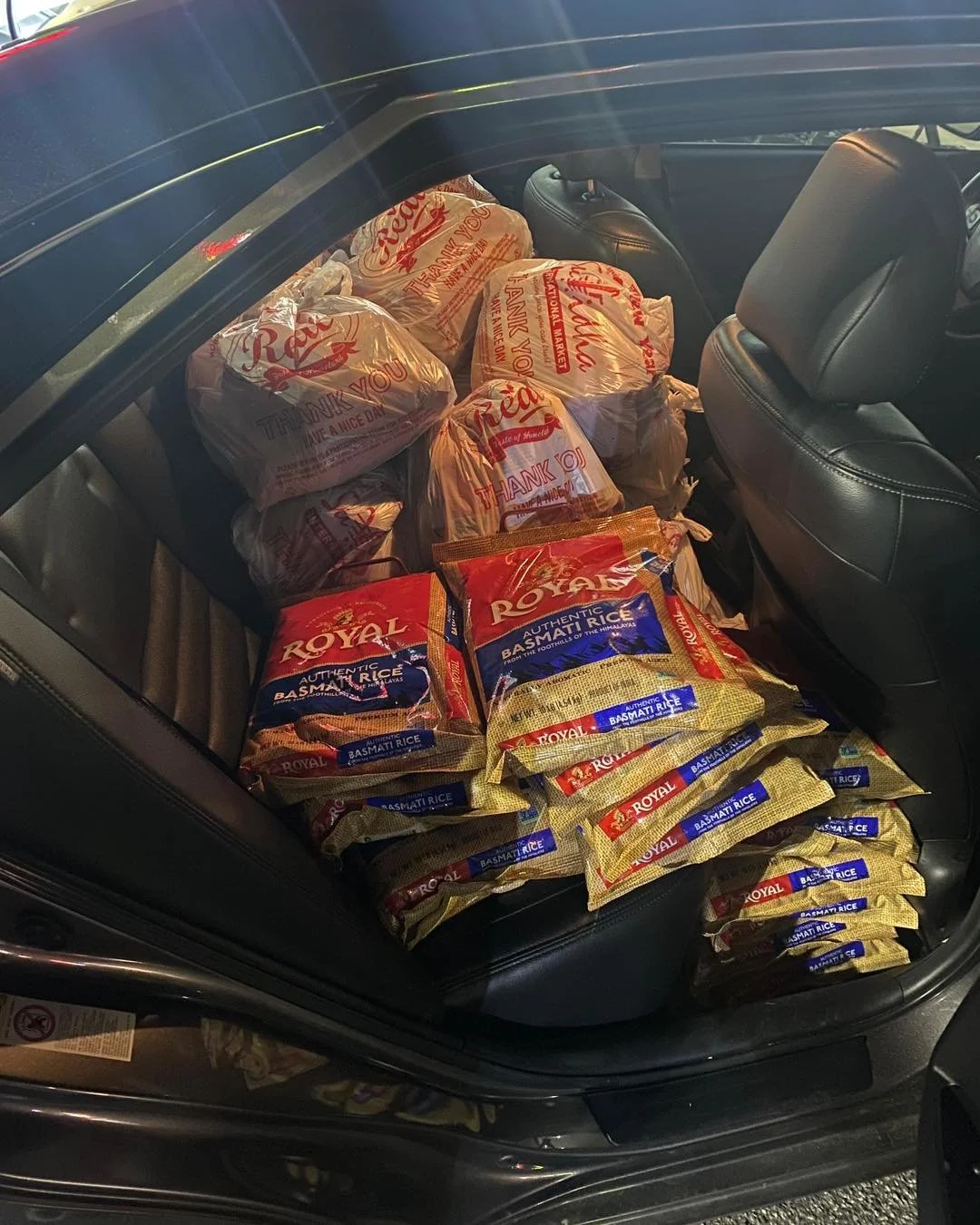 A few days ago, a dear sister in our community and long-time supporter of Ethaar went above and beyond &mdash; rallying her friends to purchase, pack, and deliver large food boxes to fifteen of our most vulnerable families. 🥘💛

Each box was filled 