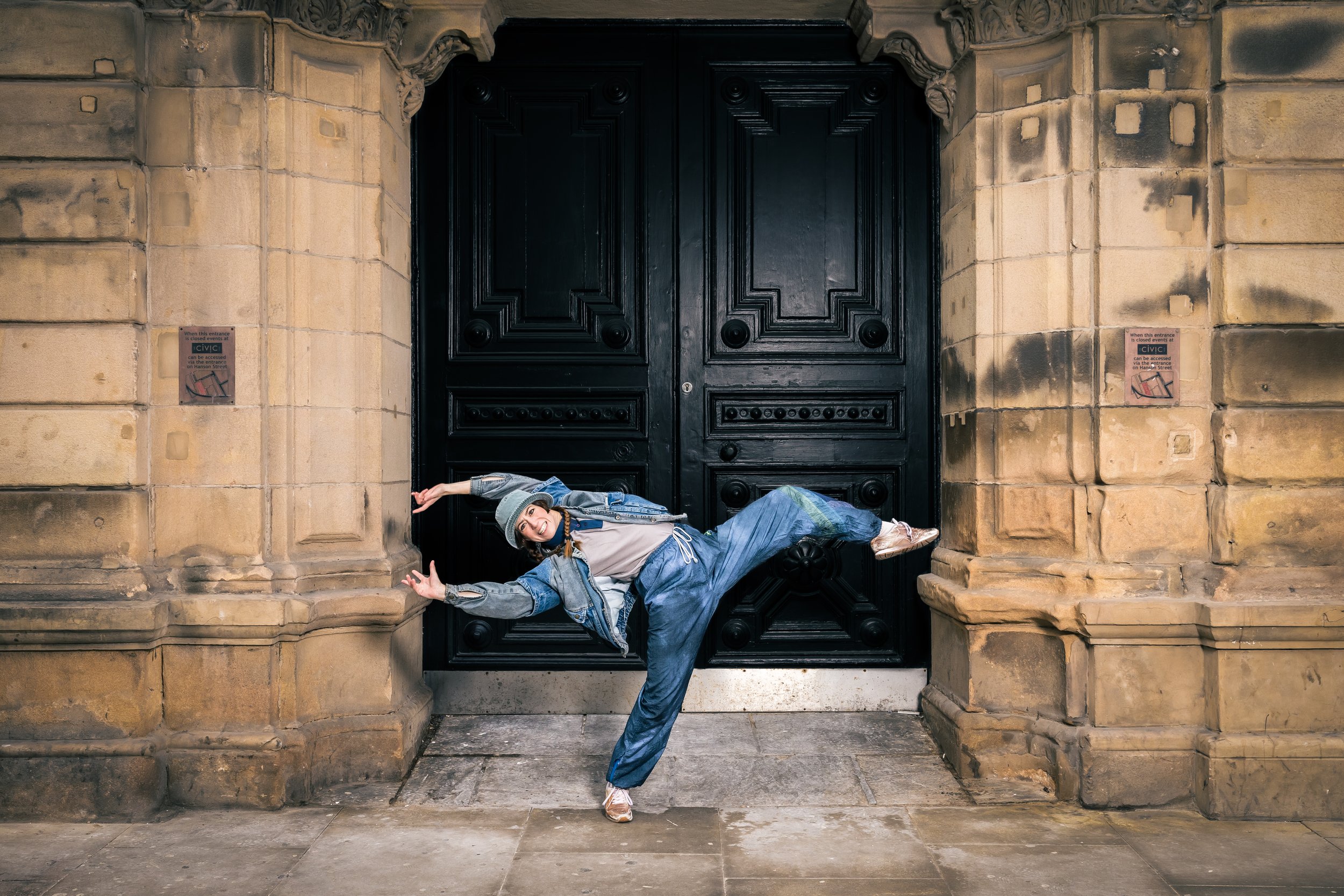 Patricia Langa in Wasteland - Gary Clarke Company - Photo by James Mulkeen