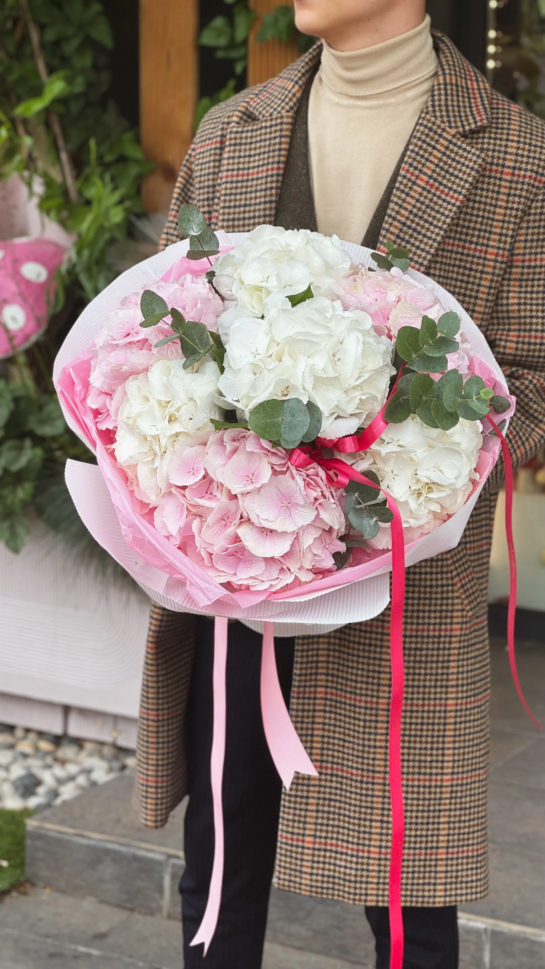 Buchet Hydrangea Silk - 460 lei