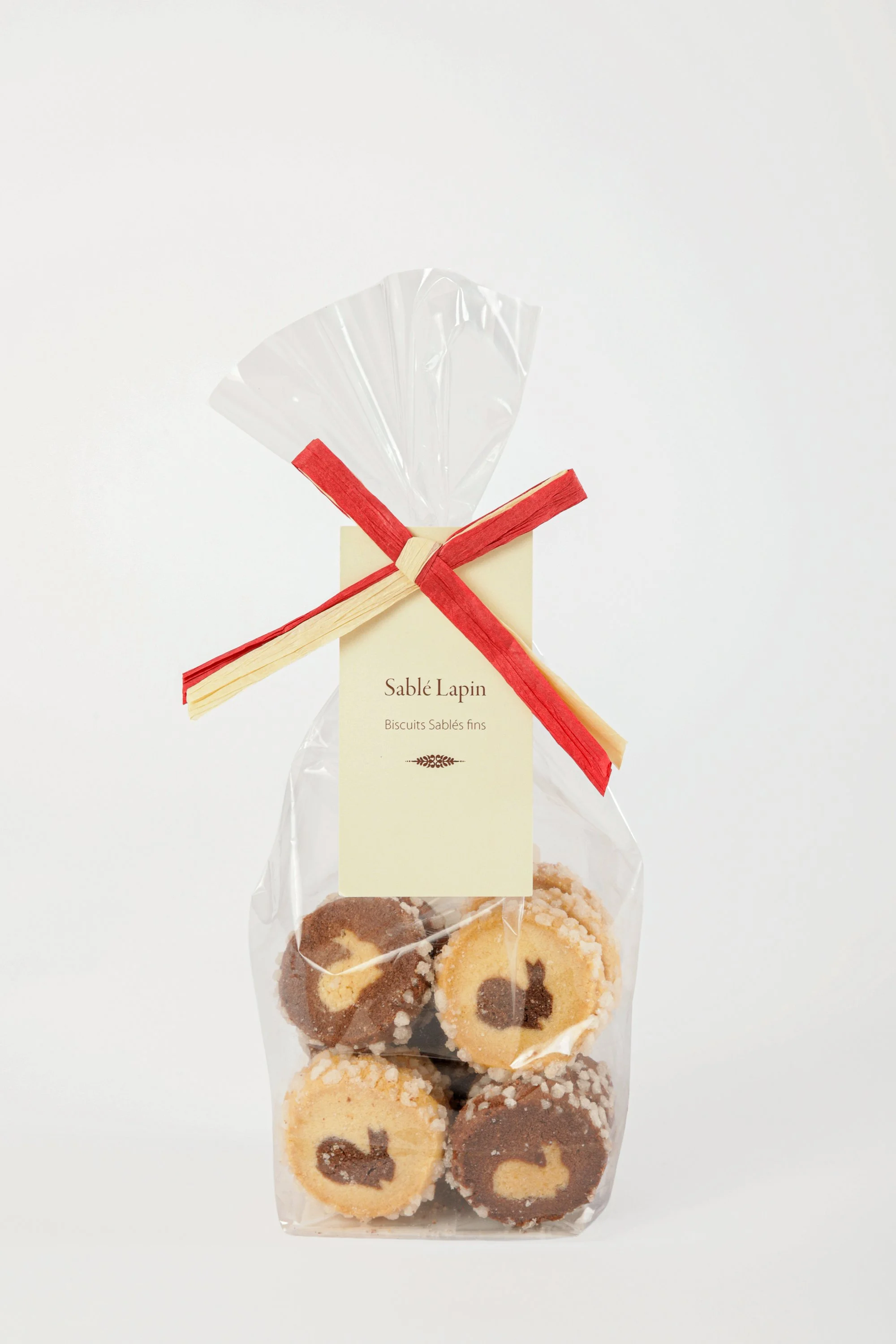 Packshot biscuits , Chocolatier-Pâtissier Blanc & Cacao, réalisé en studio par Coralie Fradin