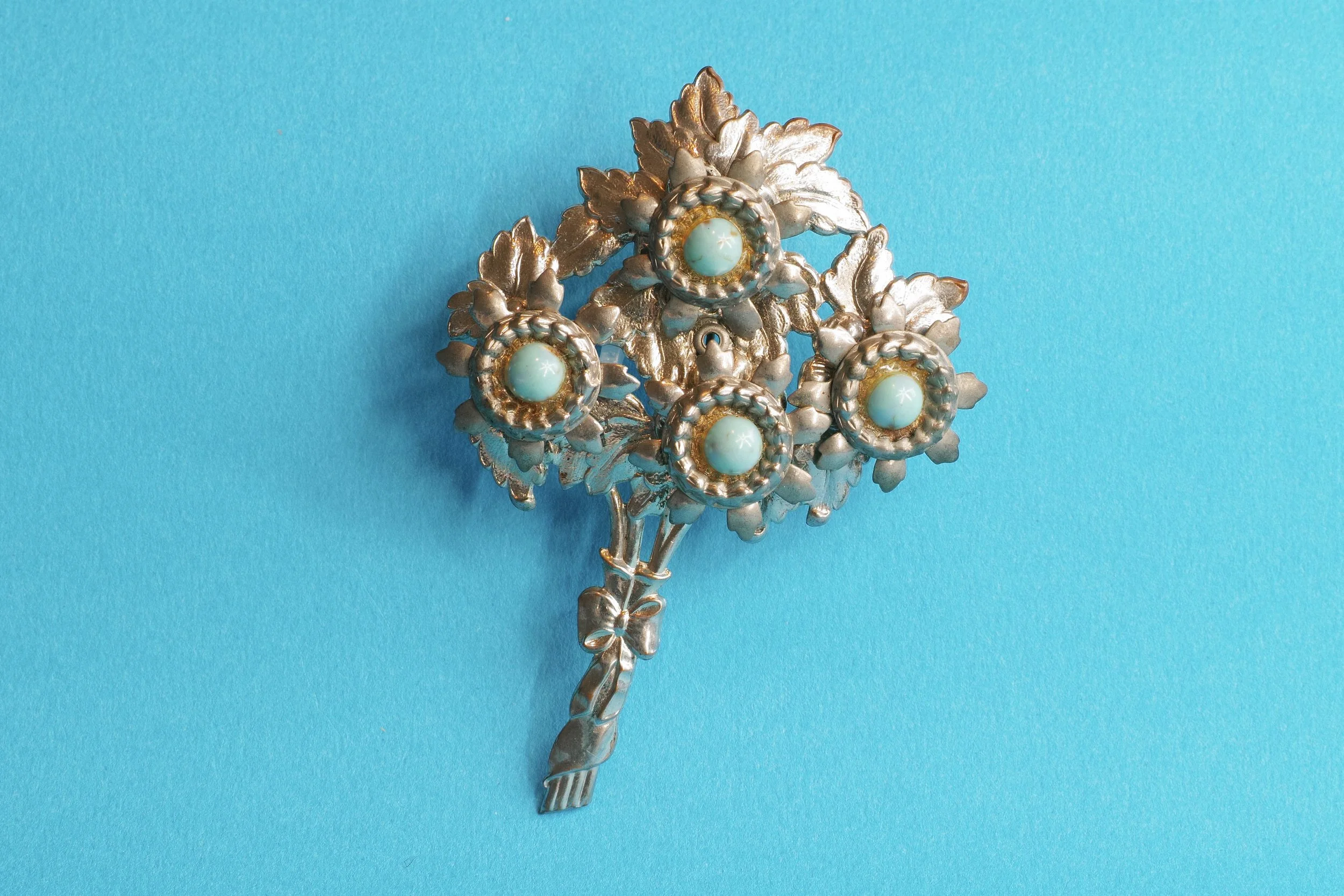Silver bouquet brooch