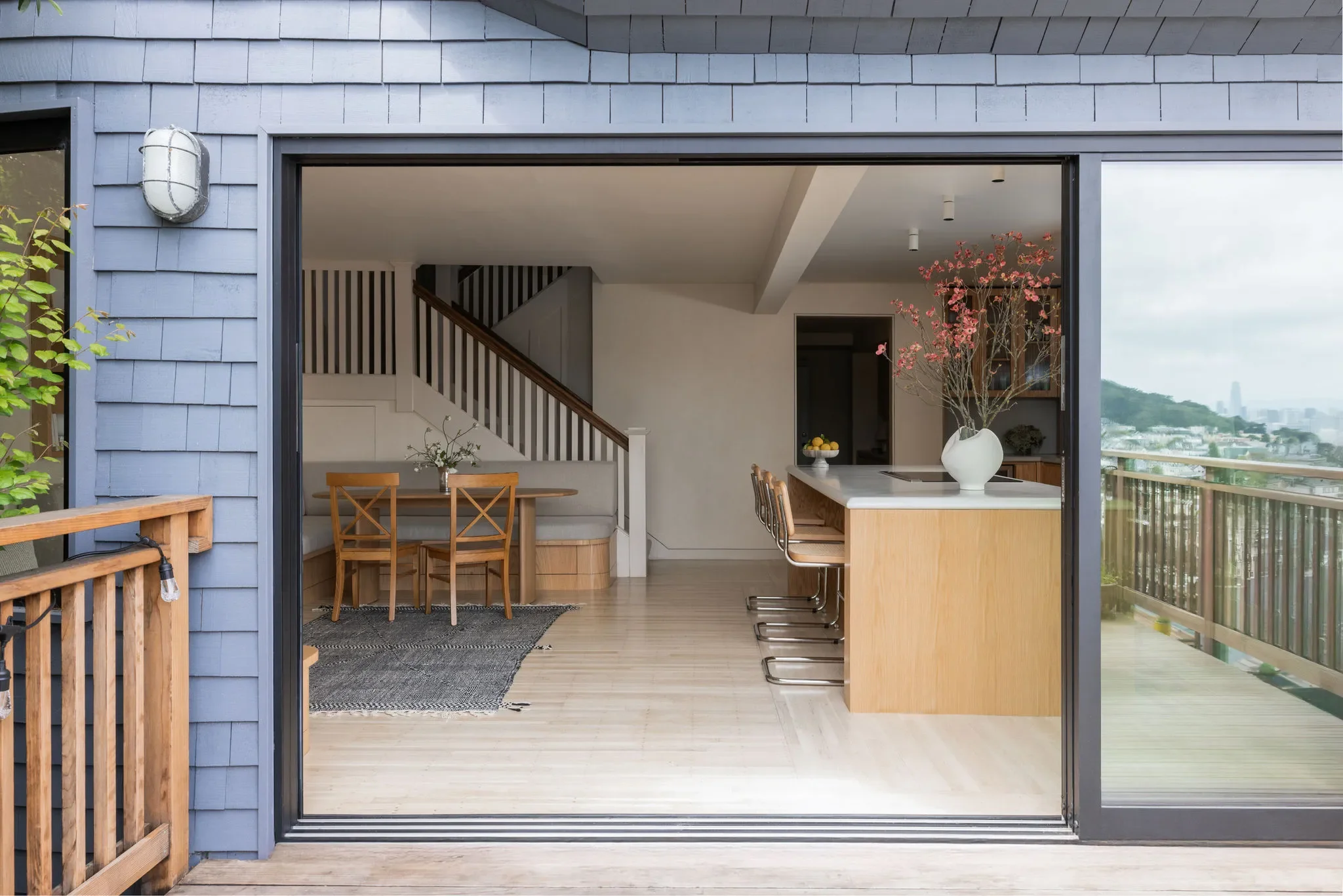 Indoor-outdoor living space designed by Studio VAE — San Francisco home