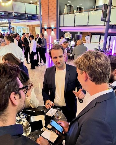 Animation mentalisme pour entreprise à Bourg-en-Bresse par Mathieu Gaé