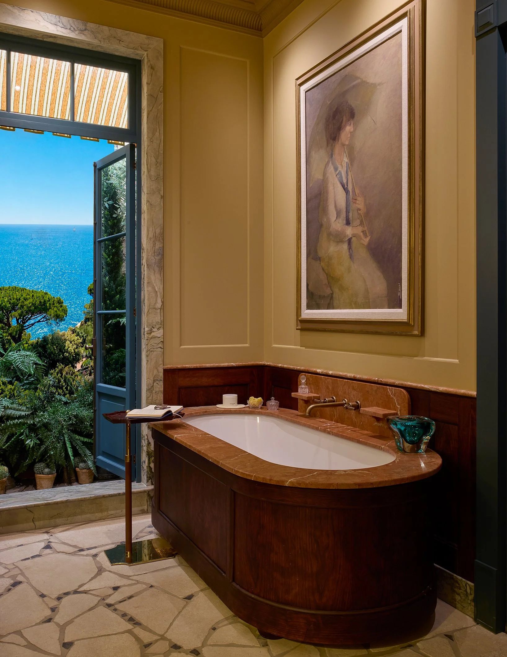 Ca' Pietra Bathroom by De Rosee Sa018.jpg