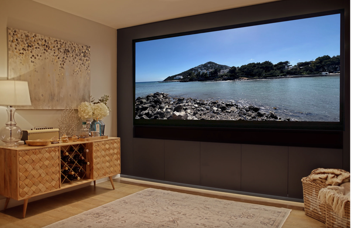CEDIA Best Media Room Finalist - Butler Harwell | Large Screen.png