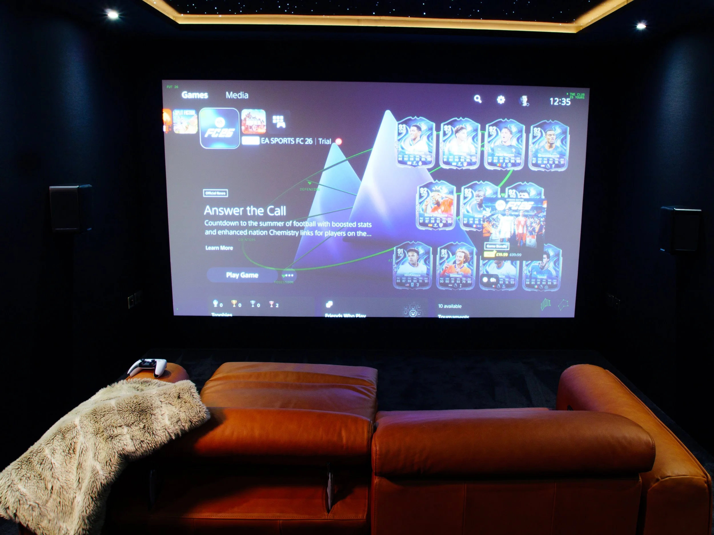 Cinema Room - Immerisve Gaming - Playstation.jpg