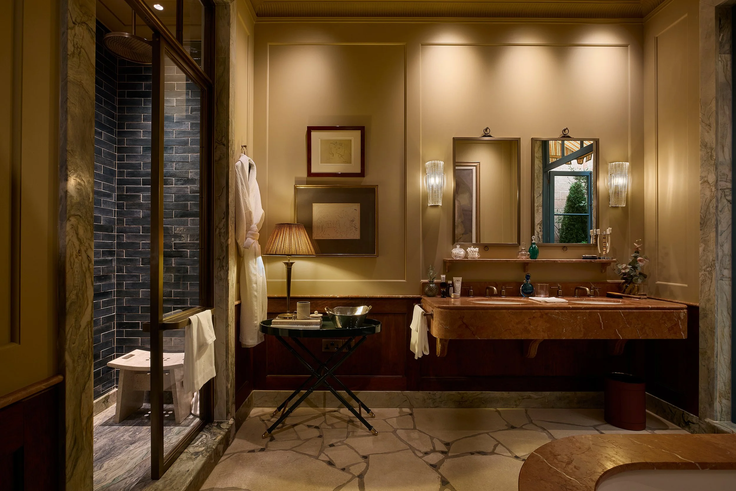 Ca' Pietra Bathroom by De Rosee Sa012.jpg