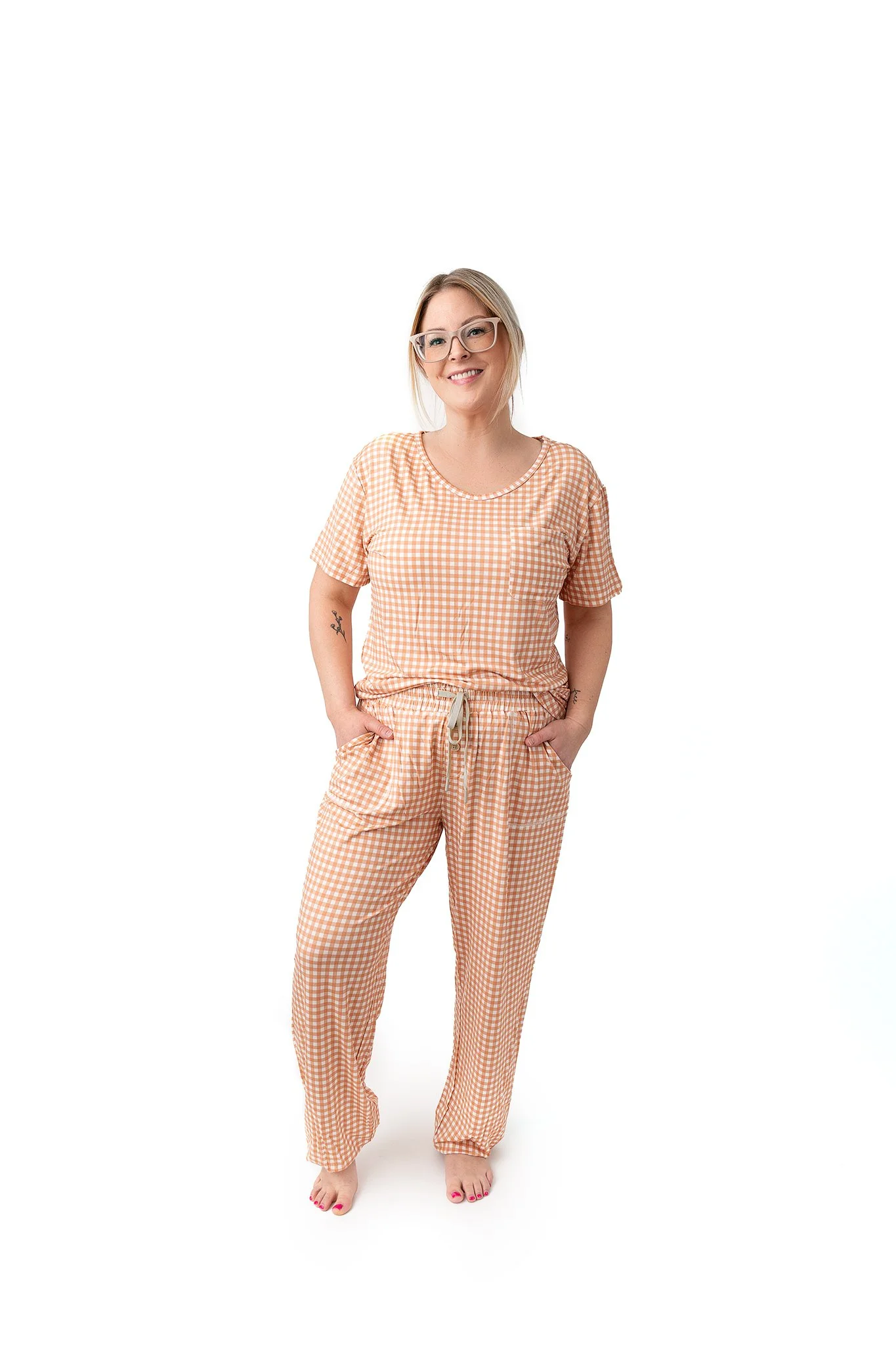 women's gingham pattern pajama set for comfortable sleepwear