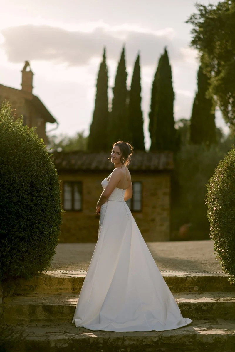Beautiful bride photo during golden hour at Tuscany wedding