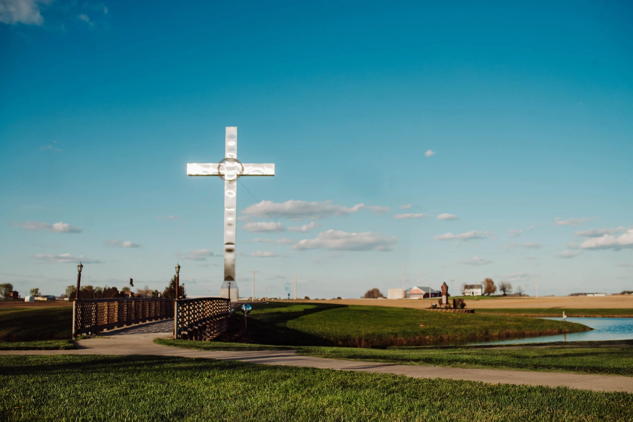 Cross.jpg