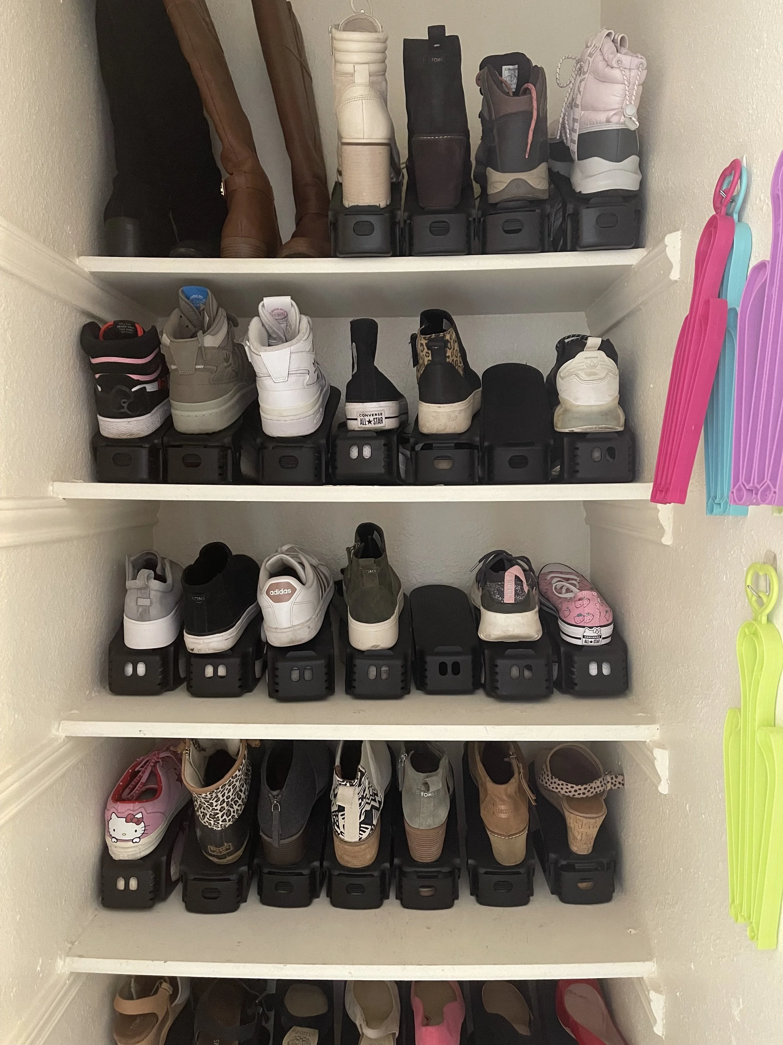 Shoess.jpg