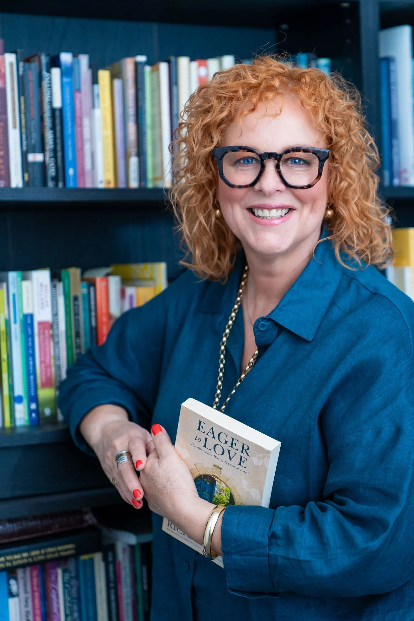 Lynn required warm but professional images that would be consistent with her academic and corporate workshops
