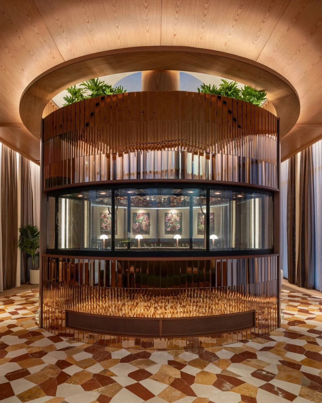 A very good new Houston restaurant just dropped ✨

@gindesigngroup&rsquo;s @kirkwoodhtx is officially open &mdash; warm, nostalgic, a little glamorous, and full of subtle nods to the owner&rsquo;s longtime Houston story (including a custom Astrodome 